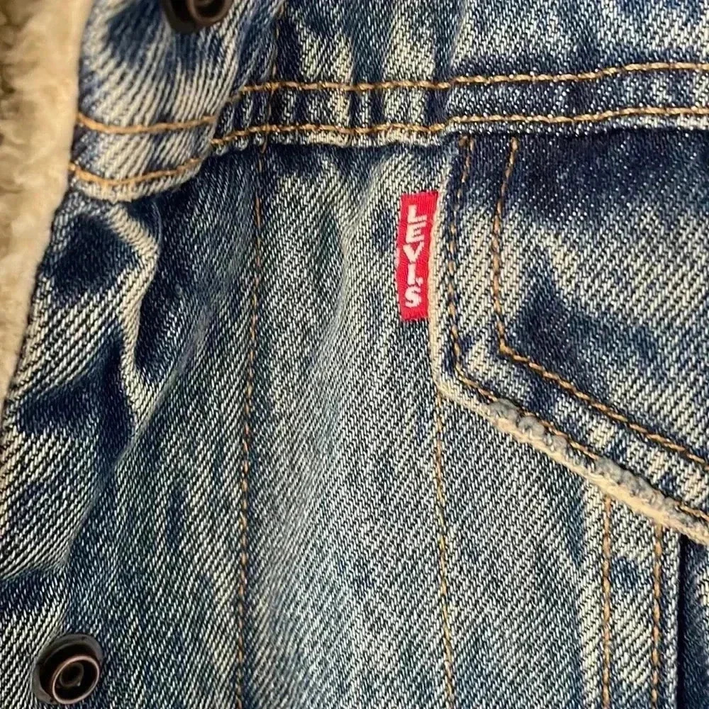 Levi’sStrauss & Co Levi jacket - Picture 2 of 7